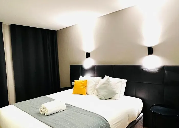 Sociedade Farmaceutica Homestay szállás *